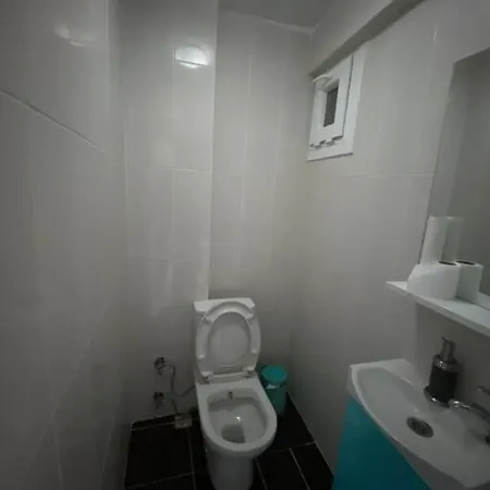 Large With A Balcony In Kadikoey * Isztambul